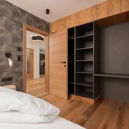 Apartamento A Casa Amethyst *