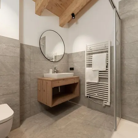 Apartamento A Casa Amethyst *