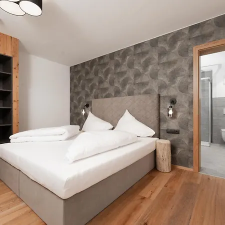 Apartment A Casa Amethyst