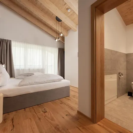 Apartamento A Casa Amethyst